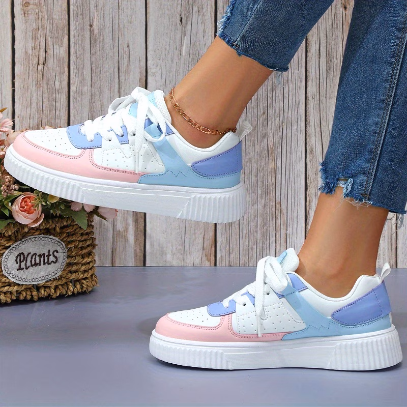 Sneaker